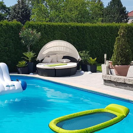 Gaestezimmer Im Bewohnten Efh Mit Pool Und Garten Ziltendorf Zewnętrze zdjęcie