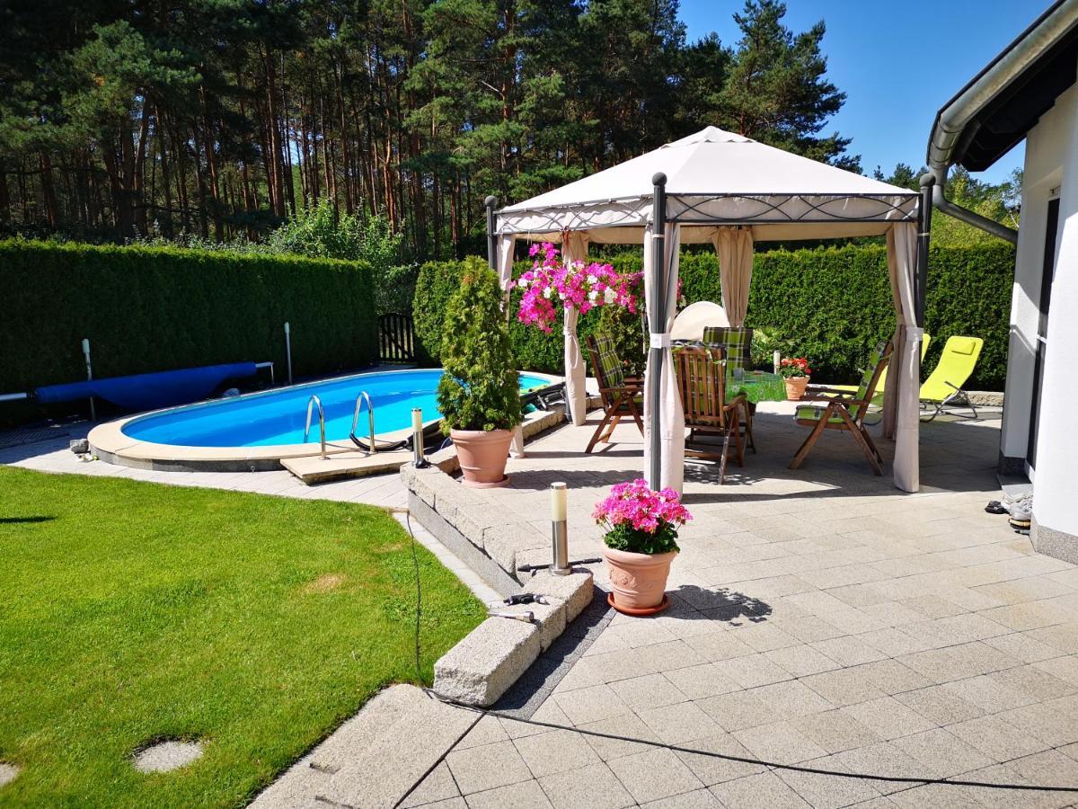 Gaestezimmer Im Bewohnten Efh Mit Pool Und Garten Ziltendorf Zewnętrze zdjęcie