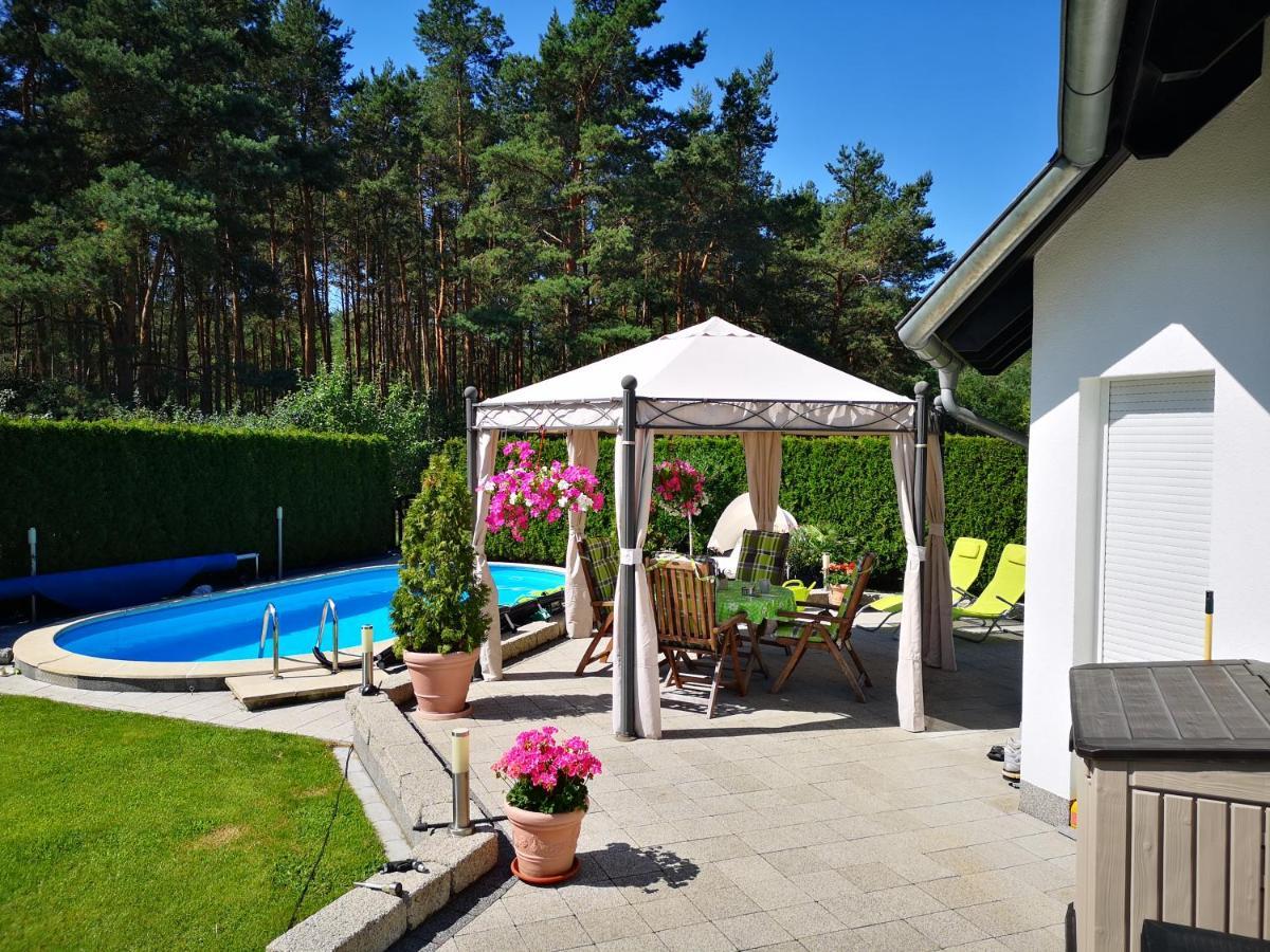 Gaestezimmer Im Bewohnten Efh Mit Pool Und Garten Ziltendorf Zewnętrze zdjęcie